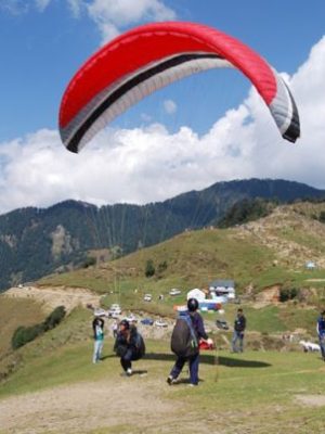 Bir Billing Paragliding Adventure in India cost